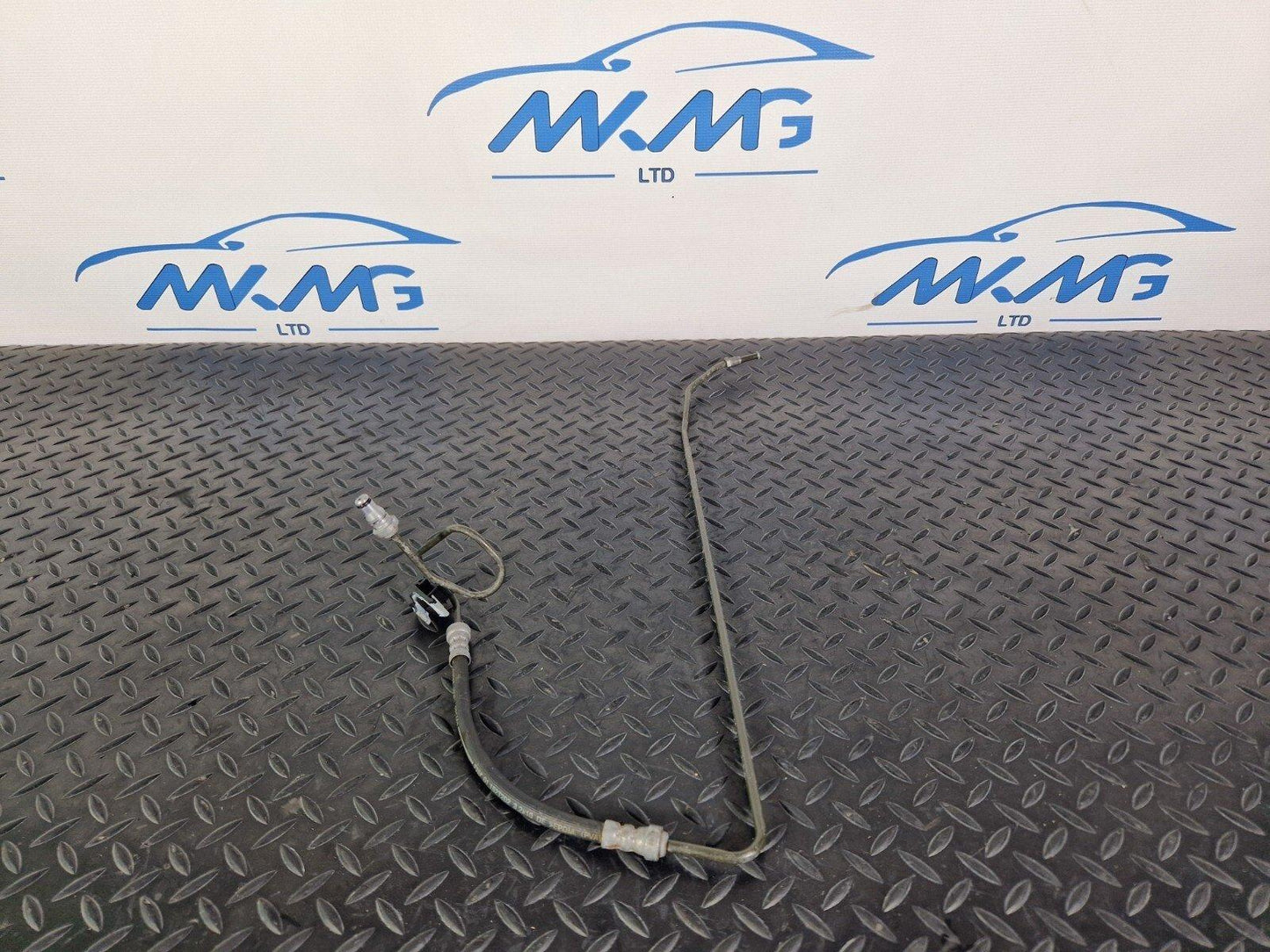14-20 MERCEDES BENZ GLA 200 X156 OEM CLUTCH CABLE PIPE A2462900000