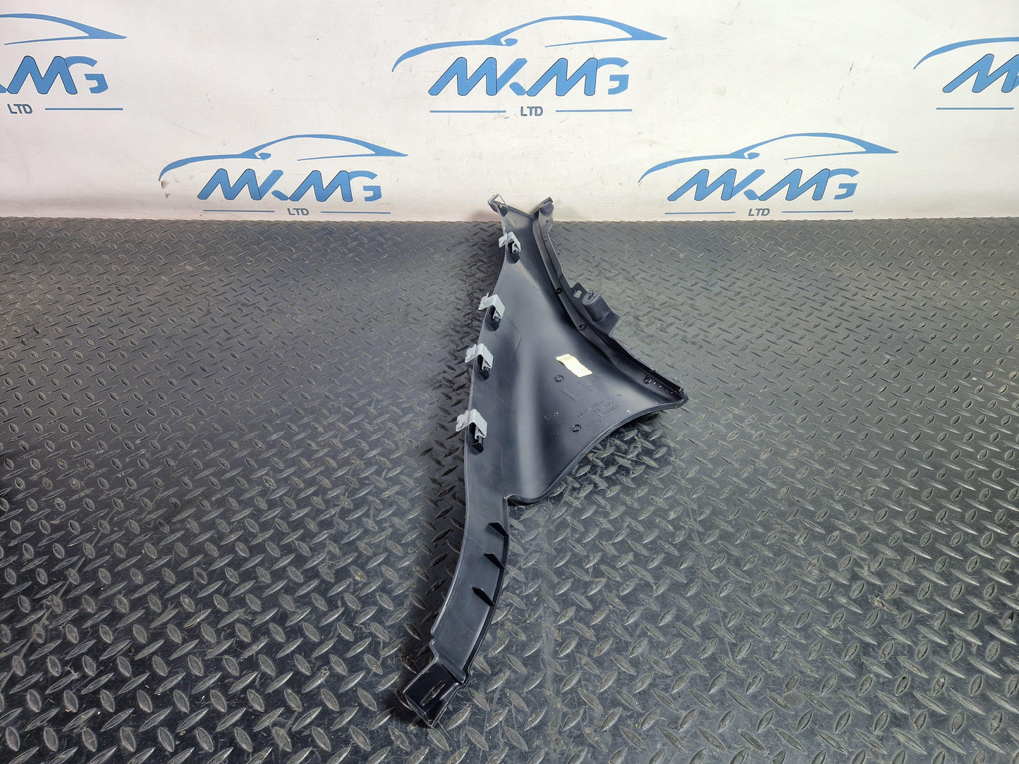 12-18 Land Rover Range Rover Evoque L538 Rear Left C Pillar Trim BJ3231071AEW