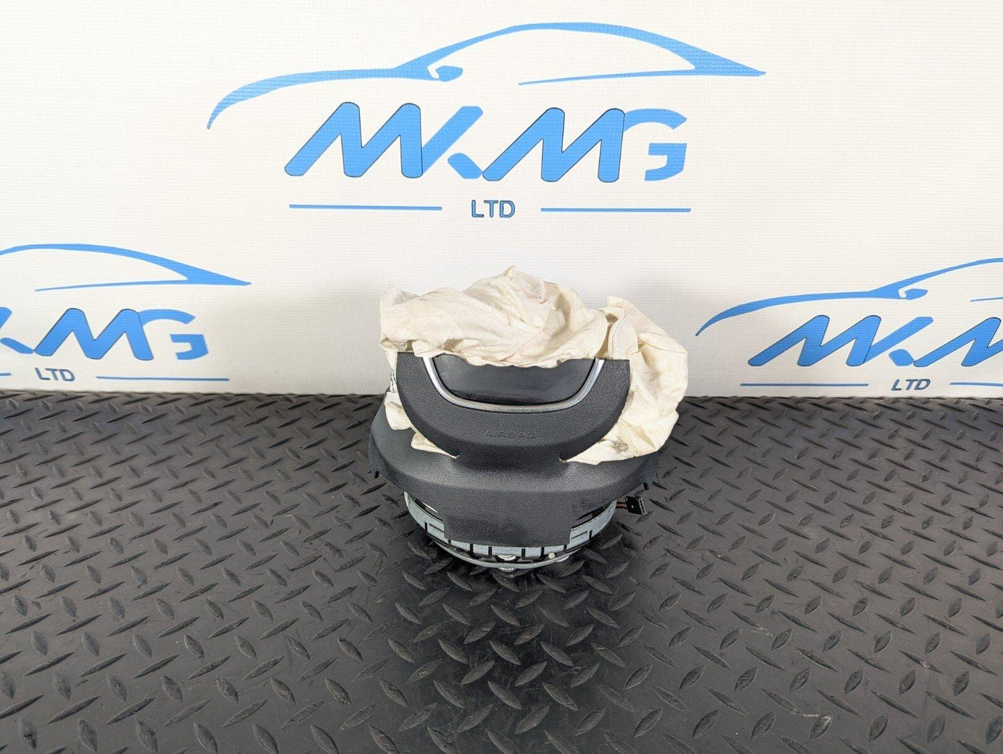 10-17 AUDI A8 4H  STEERING WHEEL DEPLOYED  A!R BAG 4H0880201H