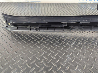 11-19 MERCEDES BENZ ML W166 CLASS RIGHT FRONT SILL TRIM COVER A1666801835