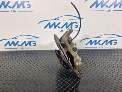 14-21 MERCEDES C350e W205 GENUINE REAR LEFT PASSENGER SIDE WHEEL HUB A2055467380