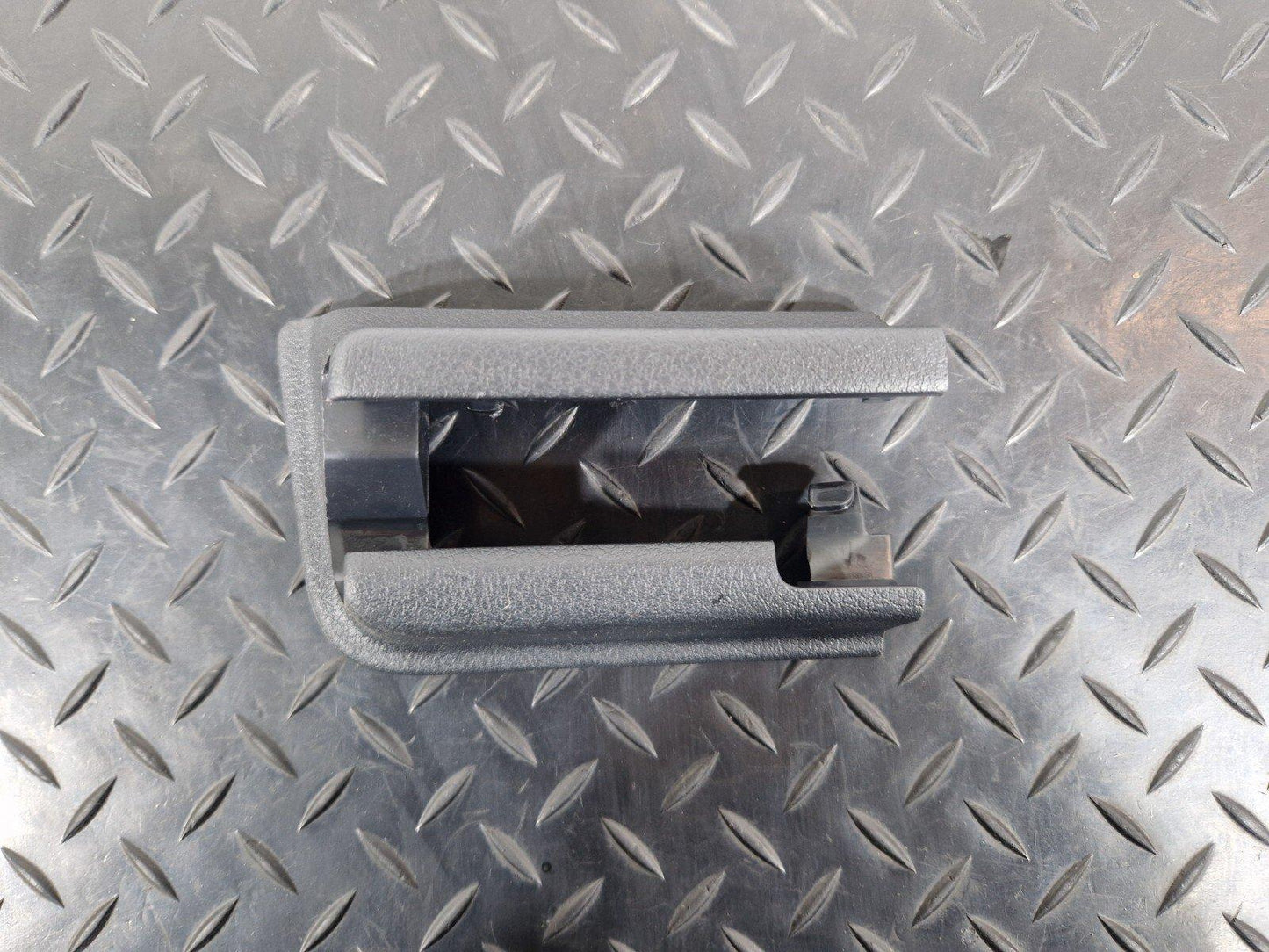 19-ON MERCEDES CLA C118 FRONT SEAT RAIL TRIM COVER A1779190700