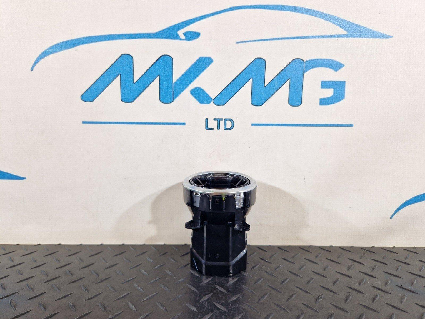 18-ON MERCEDES BENZ A CLASS W177 GENUINE INTERIOR AIR VENT A177830630