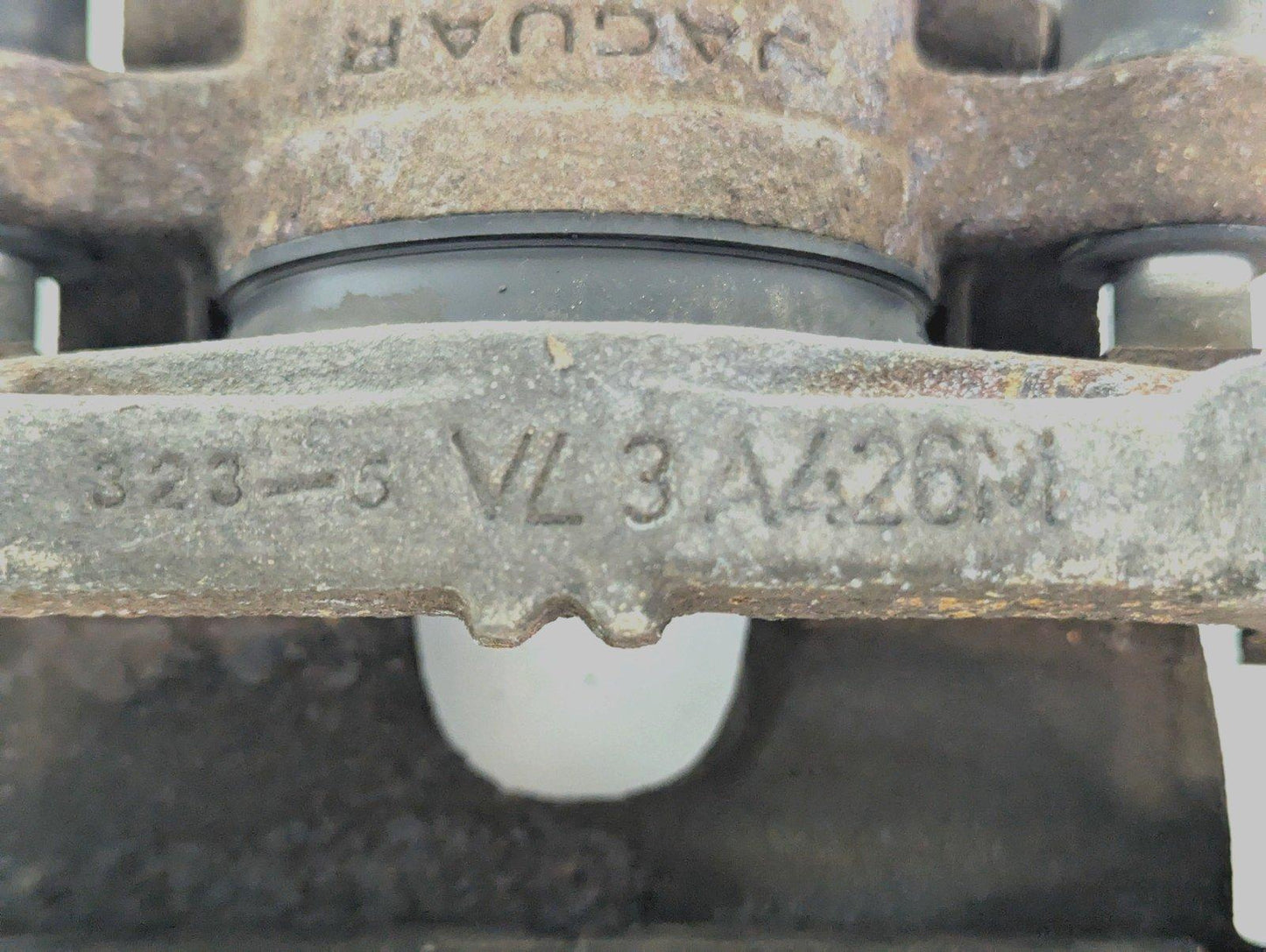 14-19 LAND ROVER L550 DISCOVERY SPORT FRONT CALIPER DRIVER SIDE VL3A426M