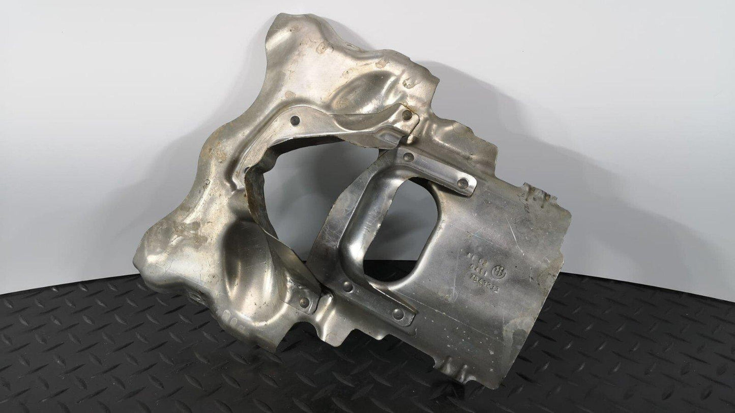 11-16 BMW M5 F10 5-SERIES 4.4L V8 TURBO CHARGER HEAT SHIELD COVER 7843233