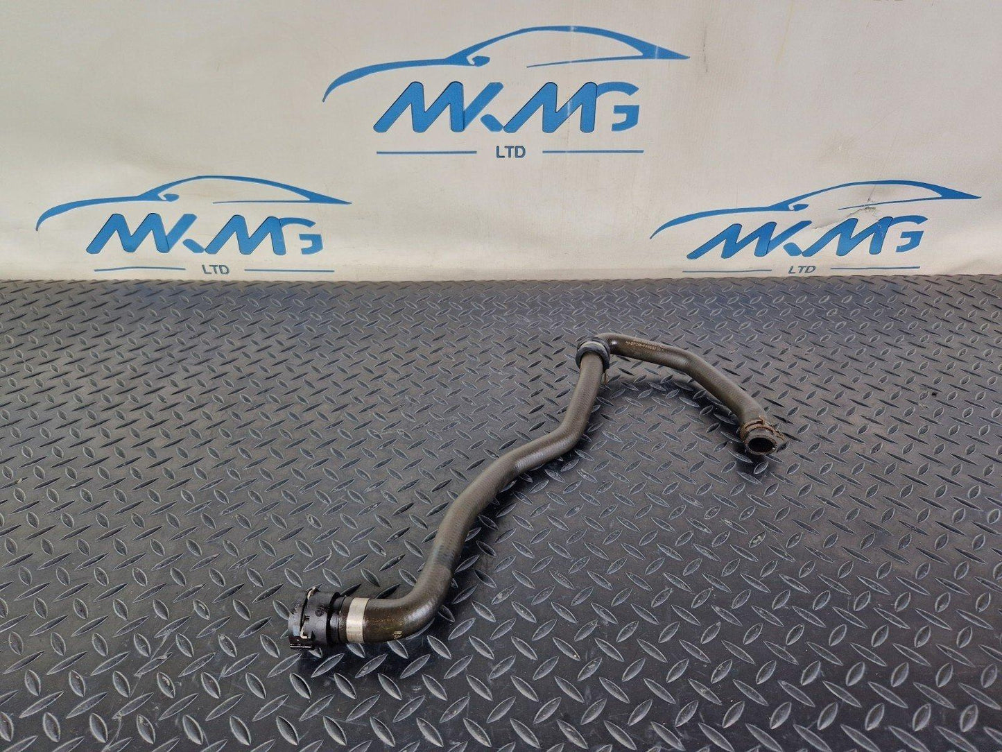 16-19 AUDI A4 B9 2.0TDI WATER COOLANT PIPE HOSE 8W0145919C