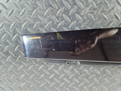 10-17 AUDI A8 4H PASSENGER SIDE FRONT DOOR EXTERIOR TRIM COVER 4H0837901
