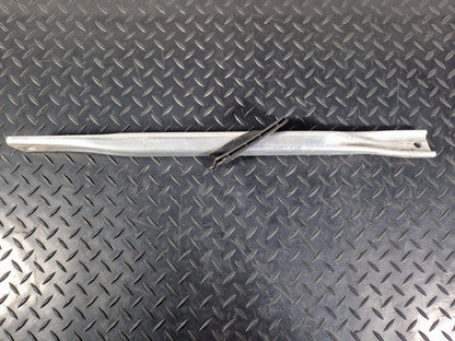 16-19 AUDI A4 B9 GENUINE FRONT RIGHT SUPPORT BRACKET BAR 8W0805646