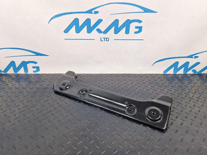 14-23 MERCEDES BENZ VITO W447 OEM FRONT RIGHT O/S SEAT MOUNT BRACKET A4476400500