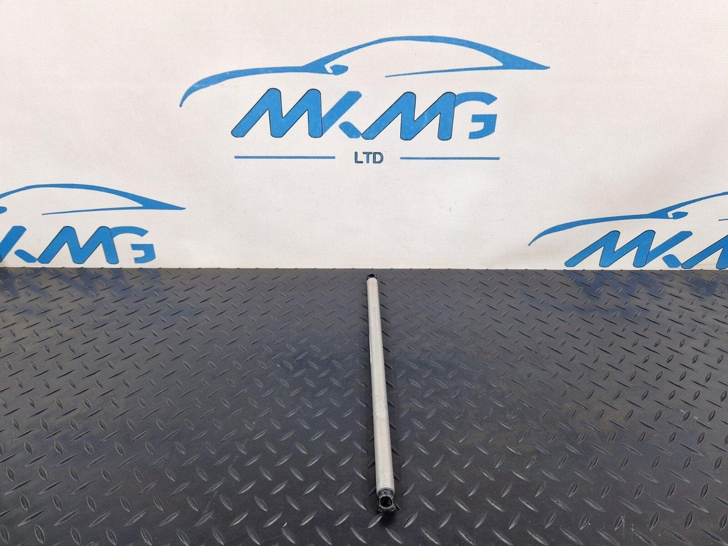 10-18 AUDI A7 4G S-LINE REAR BOOT TAILGATE GAS STRUT 4G8827857S