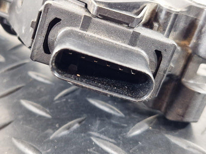 18-ON MERCEDES BENZ A CLASS W177 GENUINE ACCELERATOR THROTTLE PEDAL A1773002000