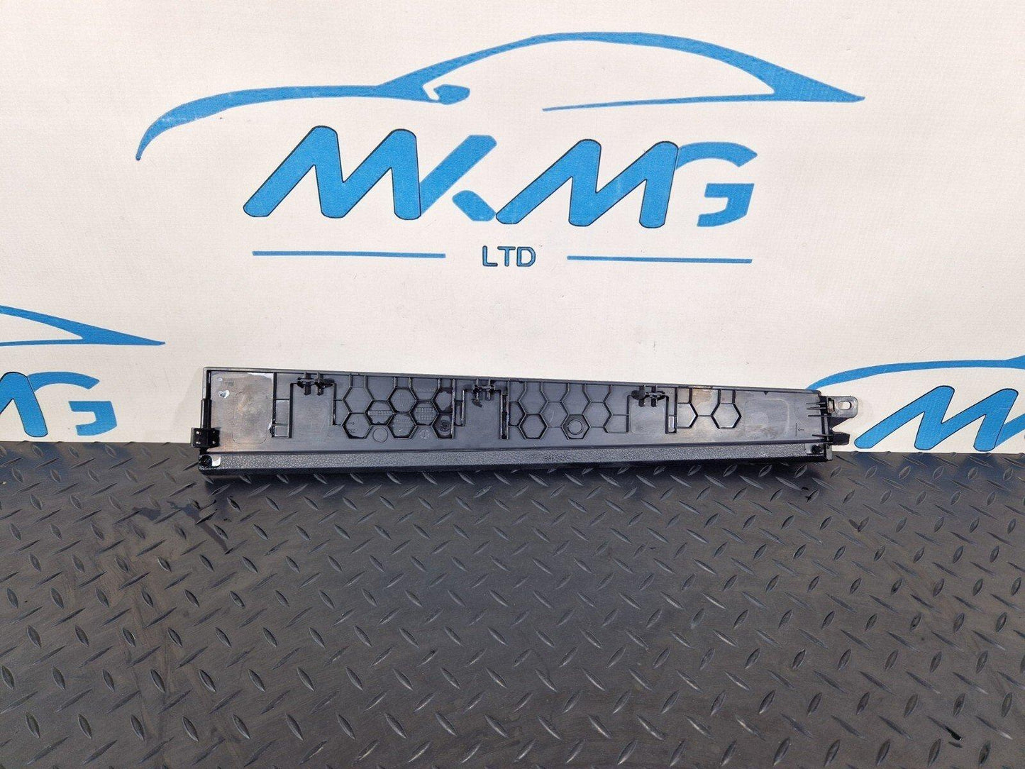 18-ON MERCEDES SPRINTER W907 W910 FRONT LEFT SIDE DASHBOARD TOP TRIM COVER