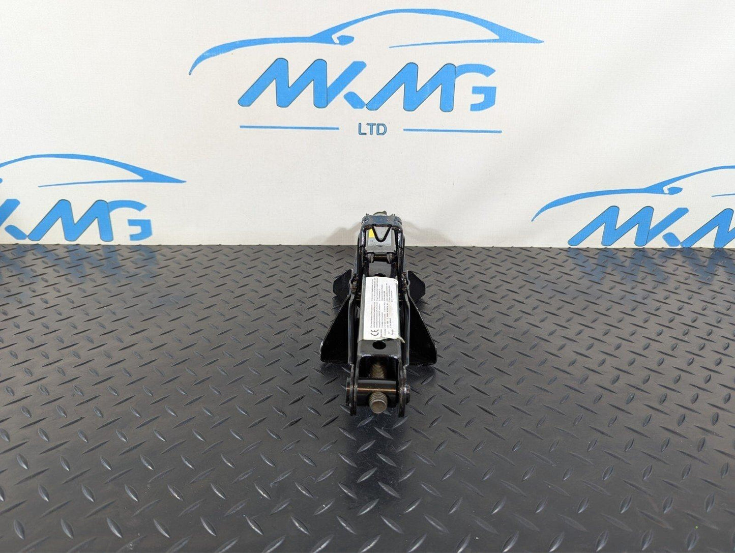 12-18 AUDI A6 C7 CAR LIFTING JACK 5N0011031E