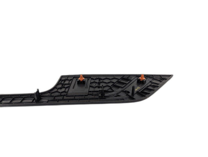 14-23 MERCEDES BENZ VITO W447 REAR TAILGATE FLOOR LOWER STEP COVER A4476900051
