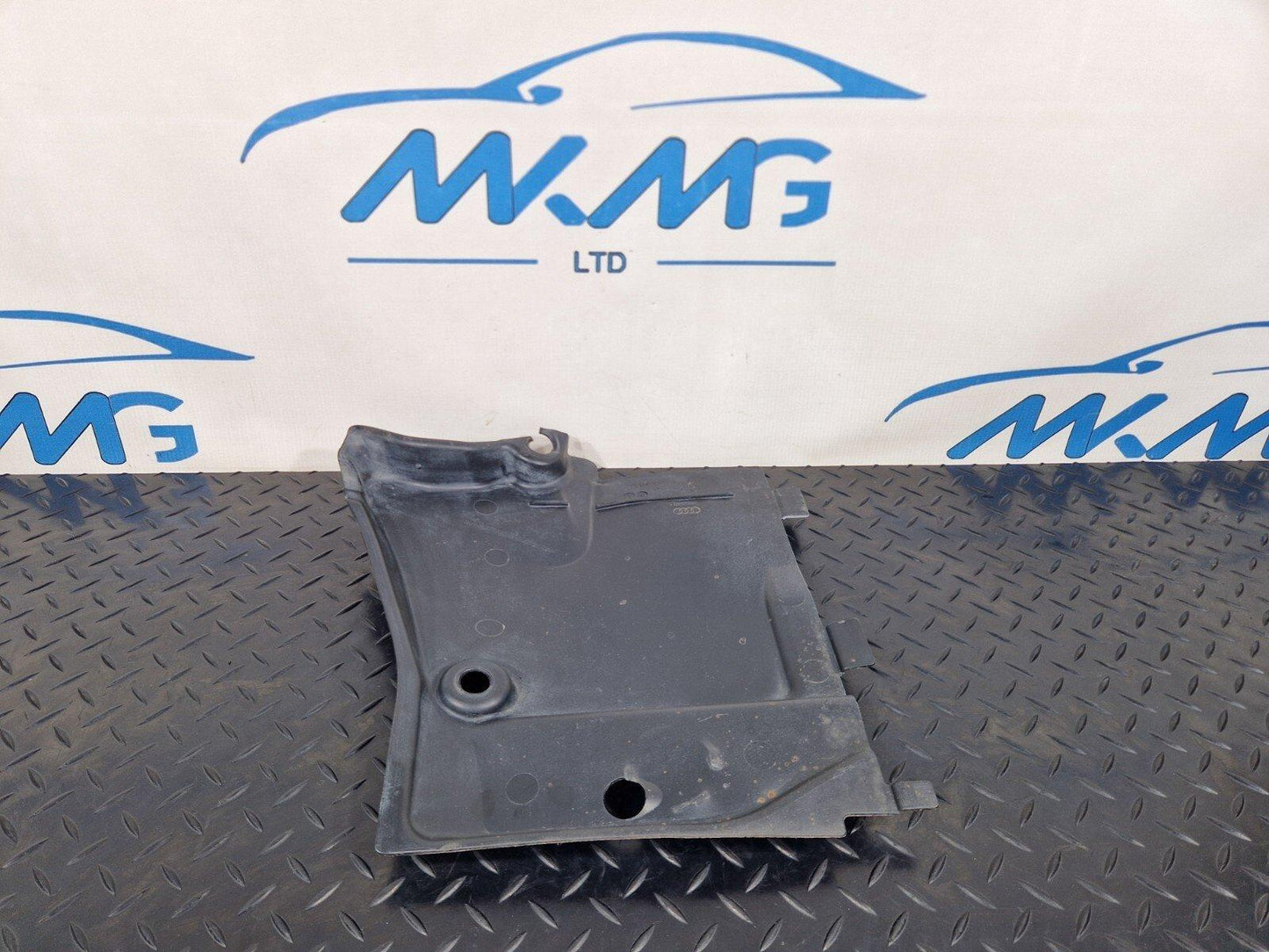 16-23 AUDI S5 COUPE GENUINE FRONT LEFT PASSENGER SIDE UNDERBODY TRAY 8W0825201