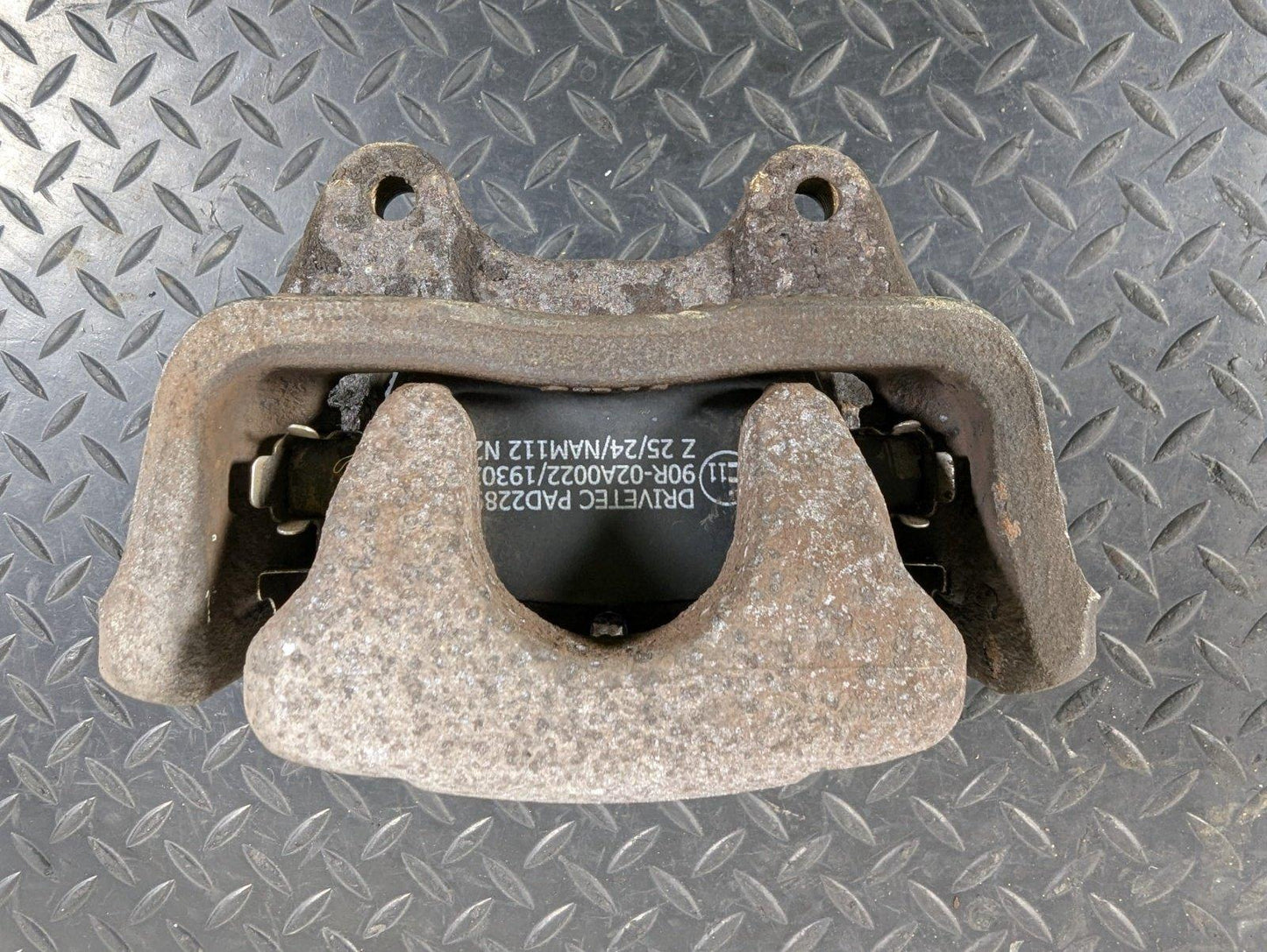 13-19 MERCEDES BENZ CLA C117 GENUINE REAR LEFT N/S BRAKE CALIPER A2464232398