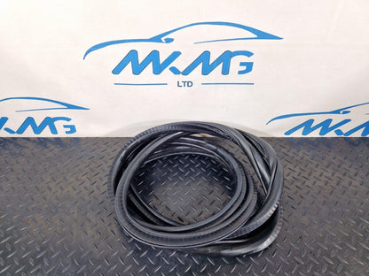 BMW 2 SERIES GRAN TOURER F45 F46 REAR DOOR RUBBER SEAL FITS LEFT & RIGHT 7316818