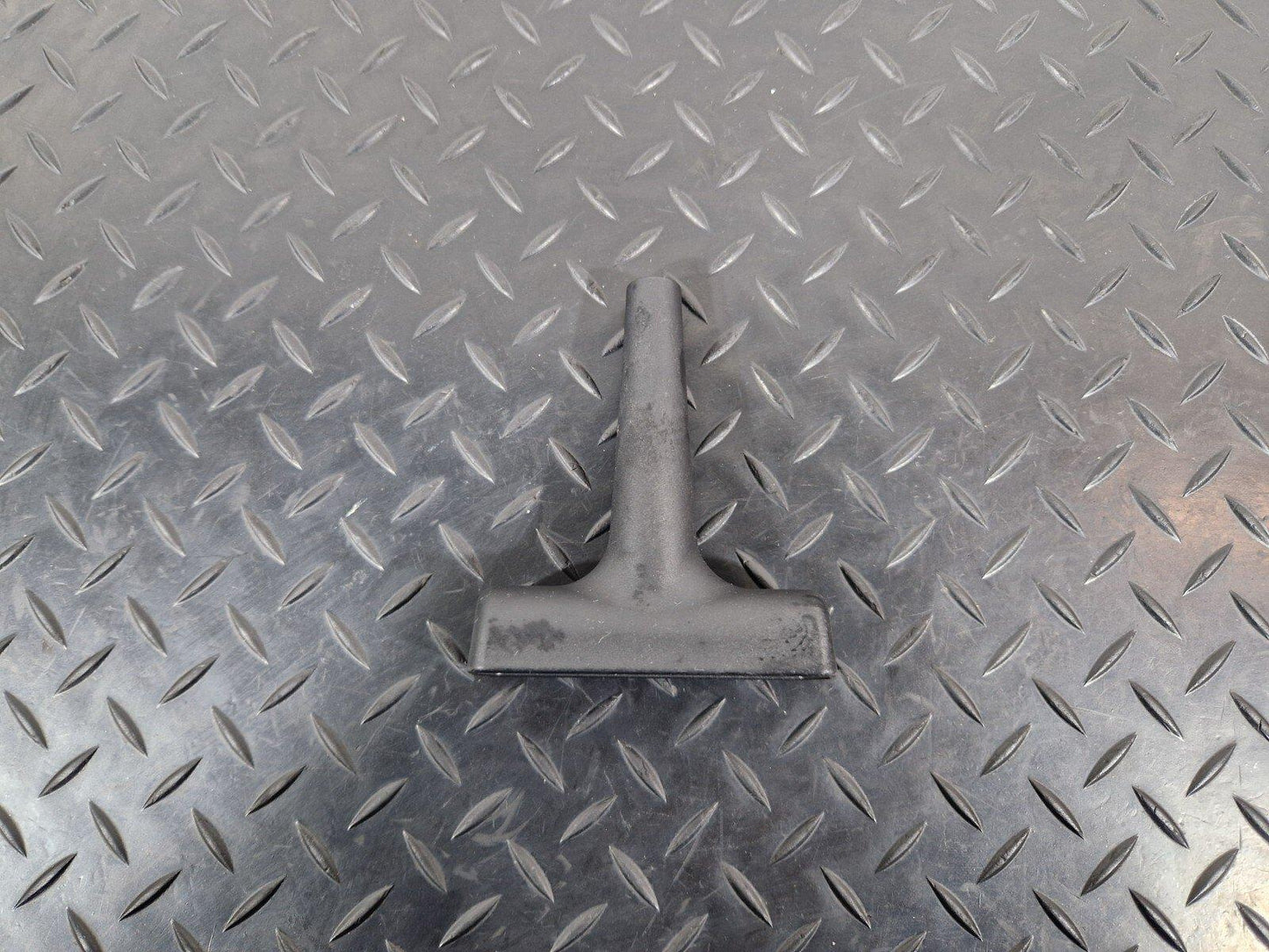 16-24 AUDI A5 F5 GENUINE EMERGENCY RELEASE TOOL 8W7825007
