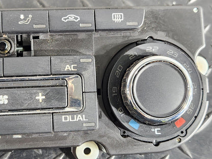 Skoda Octavia MK2 FL (1Z) Station Wagon Climate Control Panel Unit 3T0907044AB