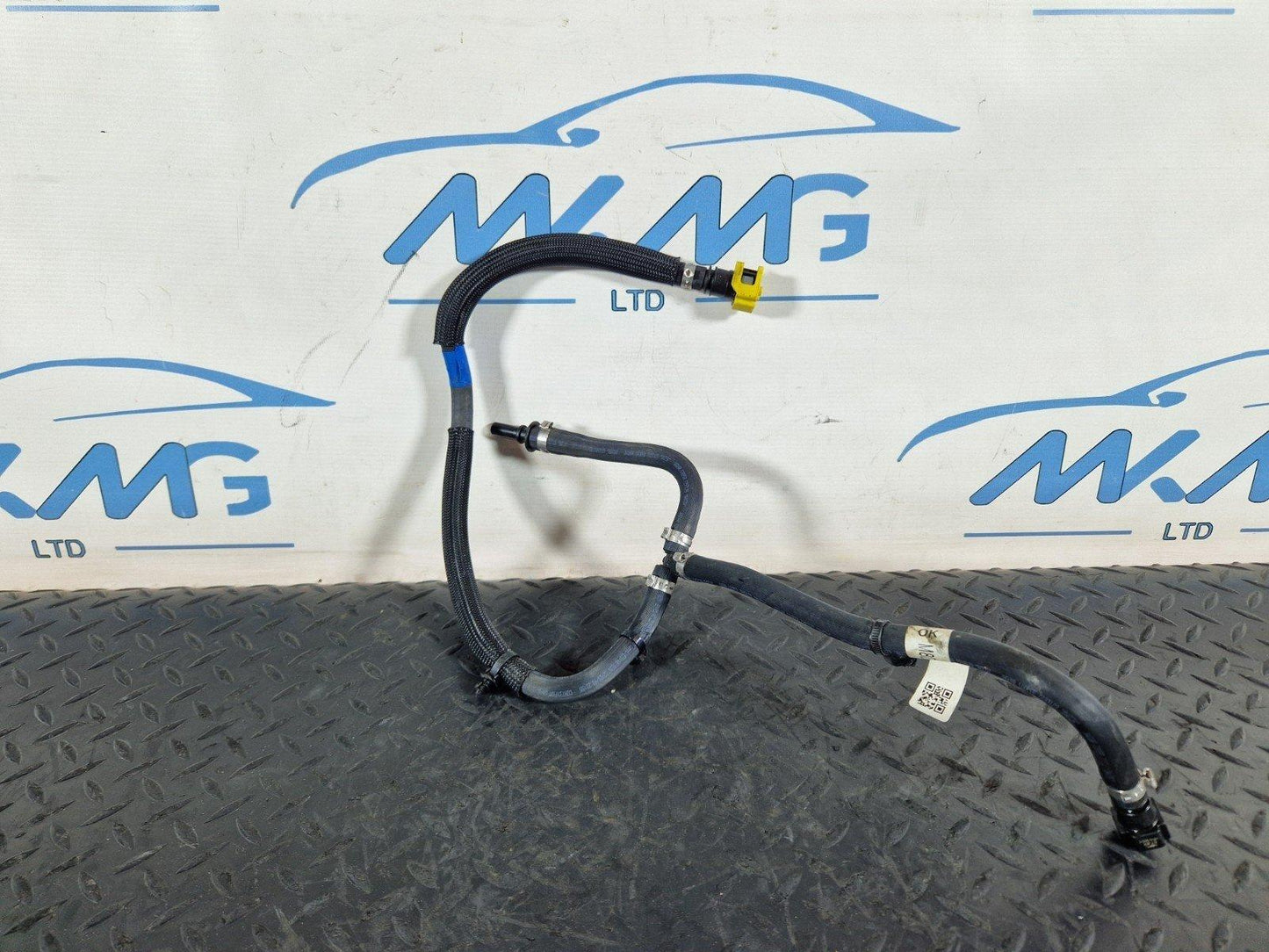19-ON RANGE ROVER EVOQUE L551 GENUINE FUEL HOSE PIPE M8D29H336AC M8D2-9H336-AC