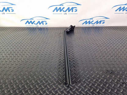 MERCEDES CLA C117 FRONT RIGHT O/S WINDOW SEAL DOOR GASKET SEALING A1177250265