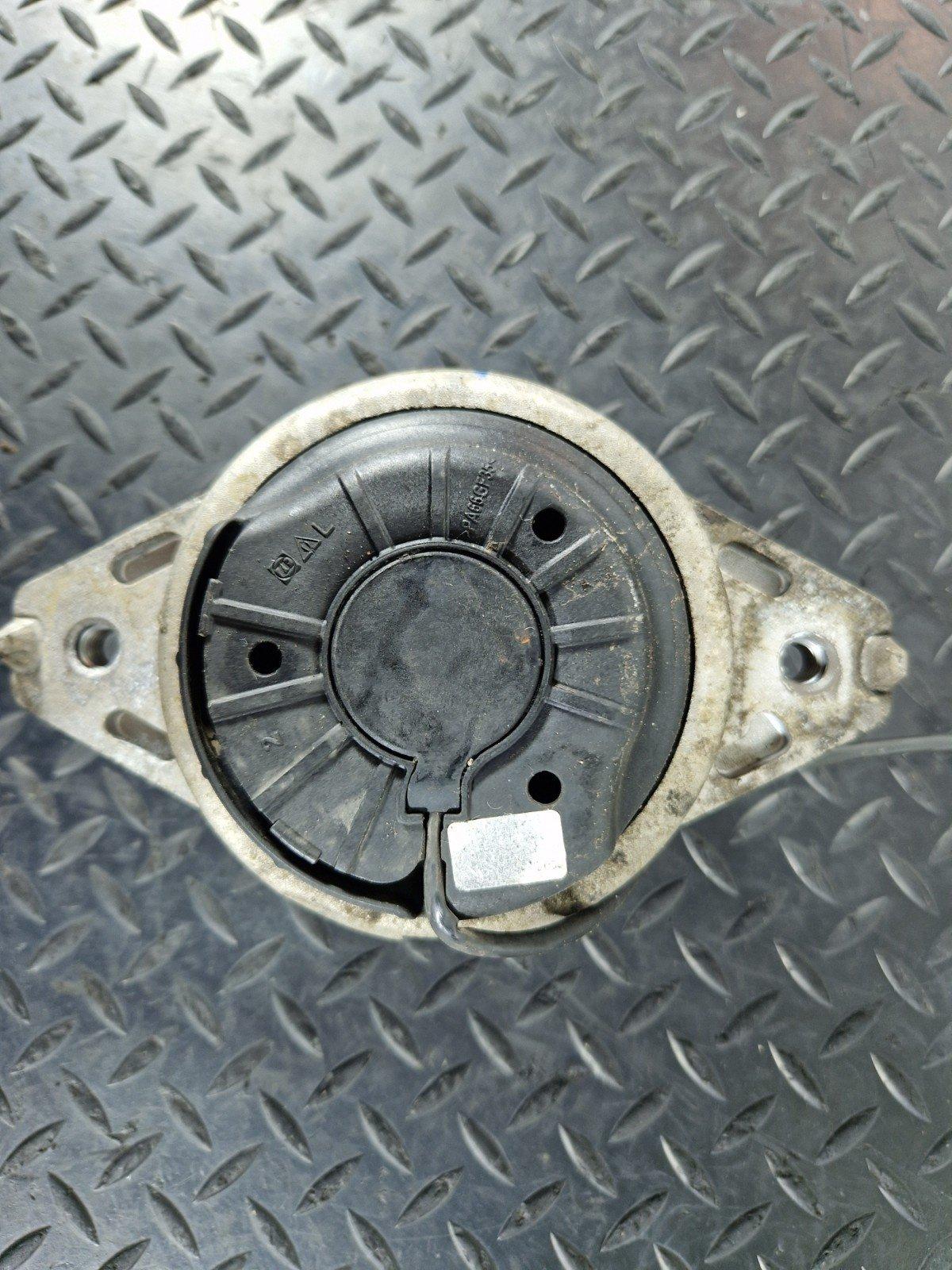 11-19 MERCEDES BENZ ML W166 GENUINE ENGINE MOUNT FRONT DRIVER SIDE A1662405517