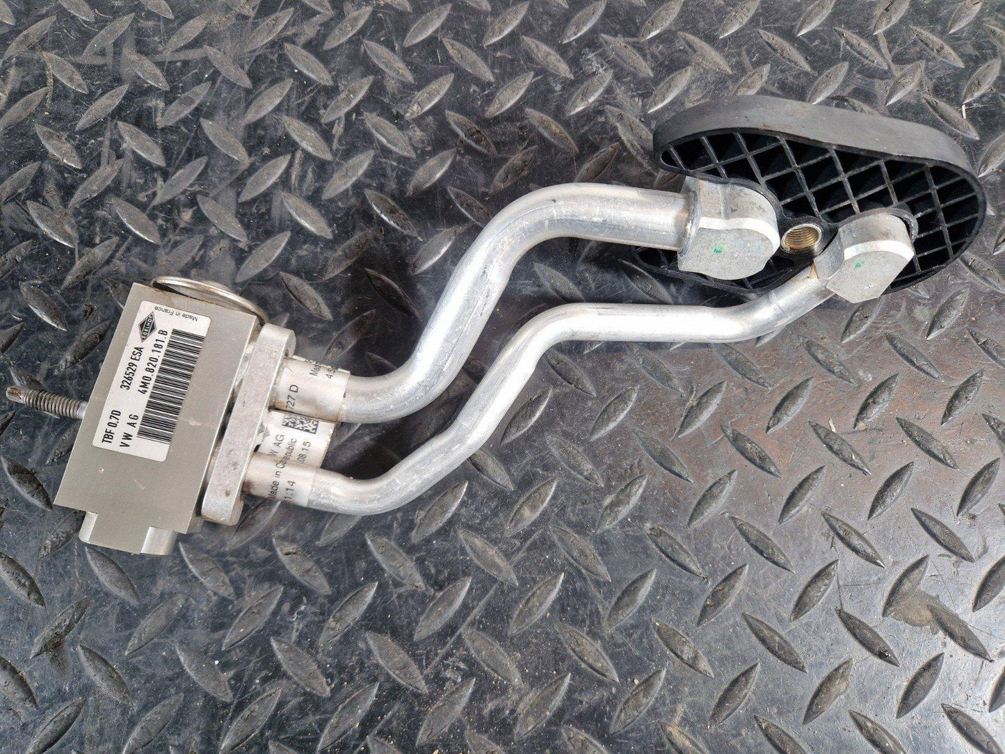 16-20 AUDI Q7 4M A/C AIR CON CONDITIONING PIPE HOSE 4M0816725D 4M0820181B