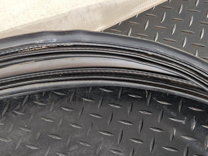 19-ON MERCEDES B CLASS W247 TAILGATE BOOT LID RUBBER SEAL A2477402100