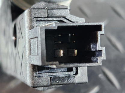 19-ON MERCEDES BENZ B CLASS W247 PANORAMIC SUNROOF MOTOR A2139067003