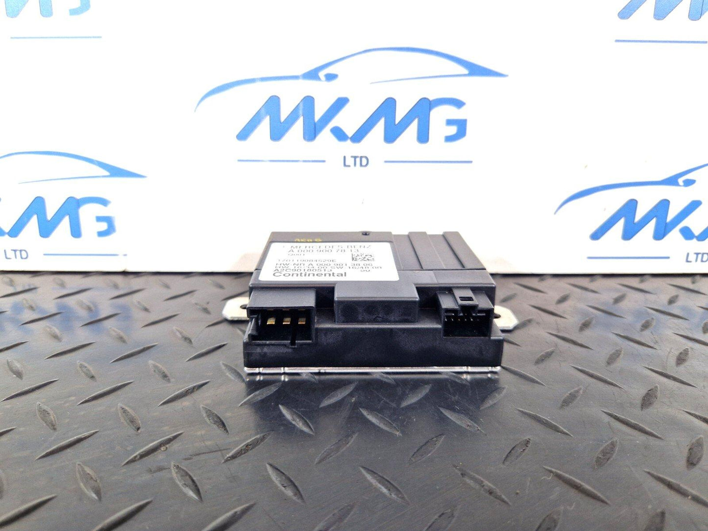 14-21 MERCEDES BENZ C300h W205 OEM FUEL PUMP CONTROL MODULE A0009007813