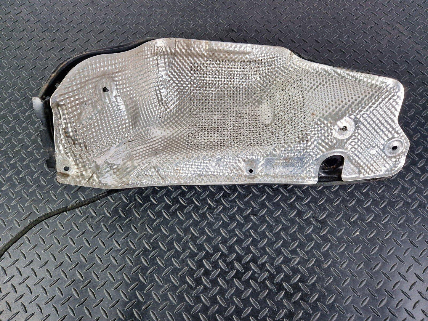 15-18 AUDI A7 4G OEM HEAT PROTECTION 4G0804165B
