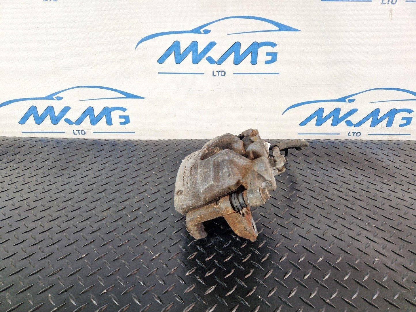 19-ON RANGE ROVER EVOQUE L551 GENUINE FRONT RIGHT O/S BRAKE CALIPER LK72-2078-BC