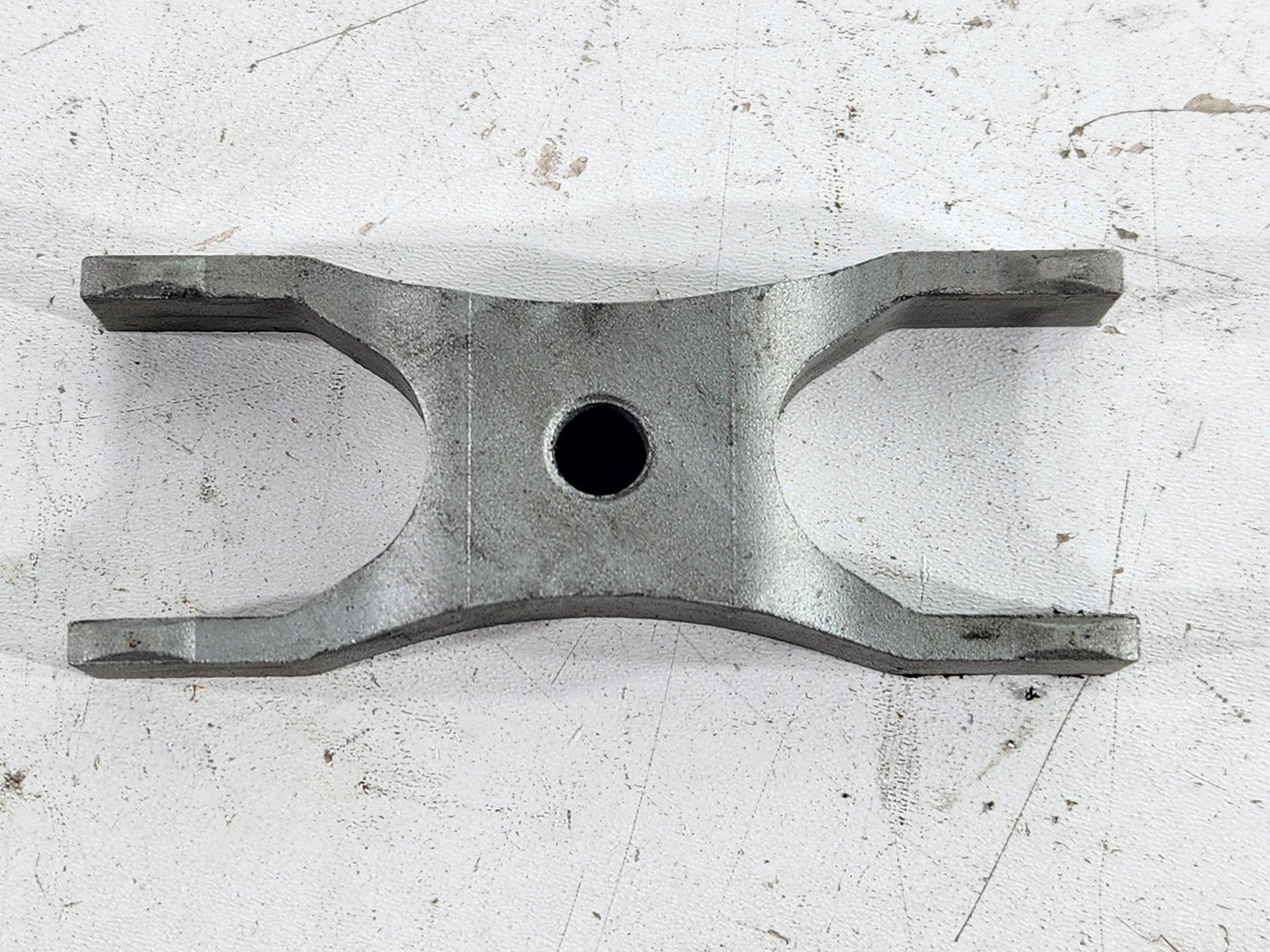 Volkswagen Golf Genuine Fuel Injector Clamps X2 04L216A