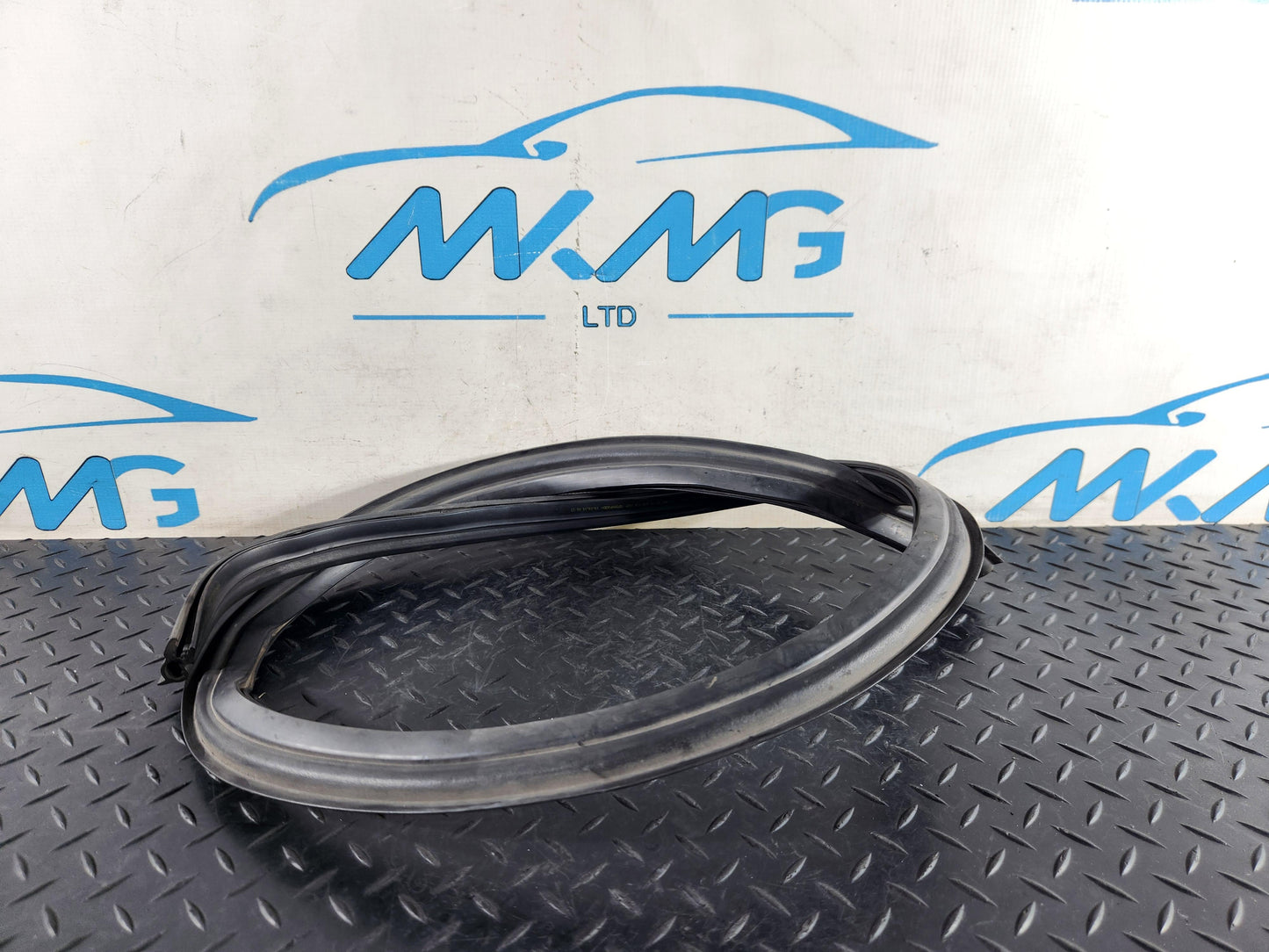 Mercedes-Benz Sprinter W907 Standard Cargo Van Bonnet Rubber Seal A9108870000