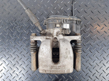 12-18 MERCEDES BENZ GENUINE REAR BRAKE CALIPER RIGHT DRIVER SIDE A2464232298