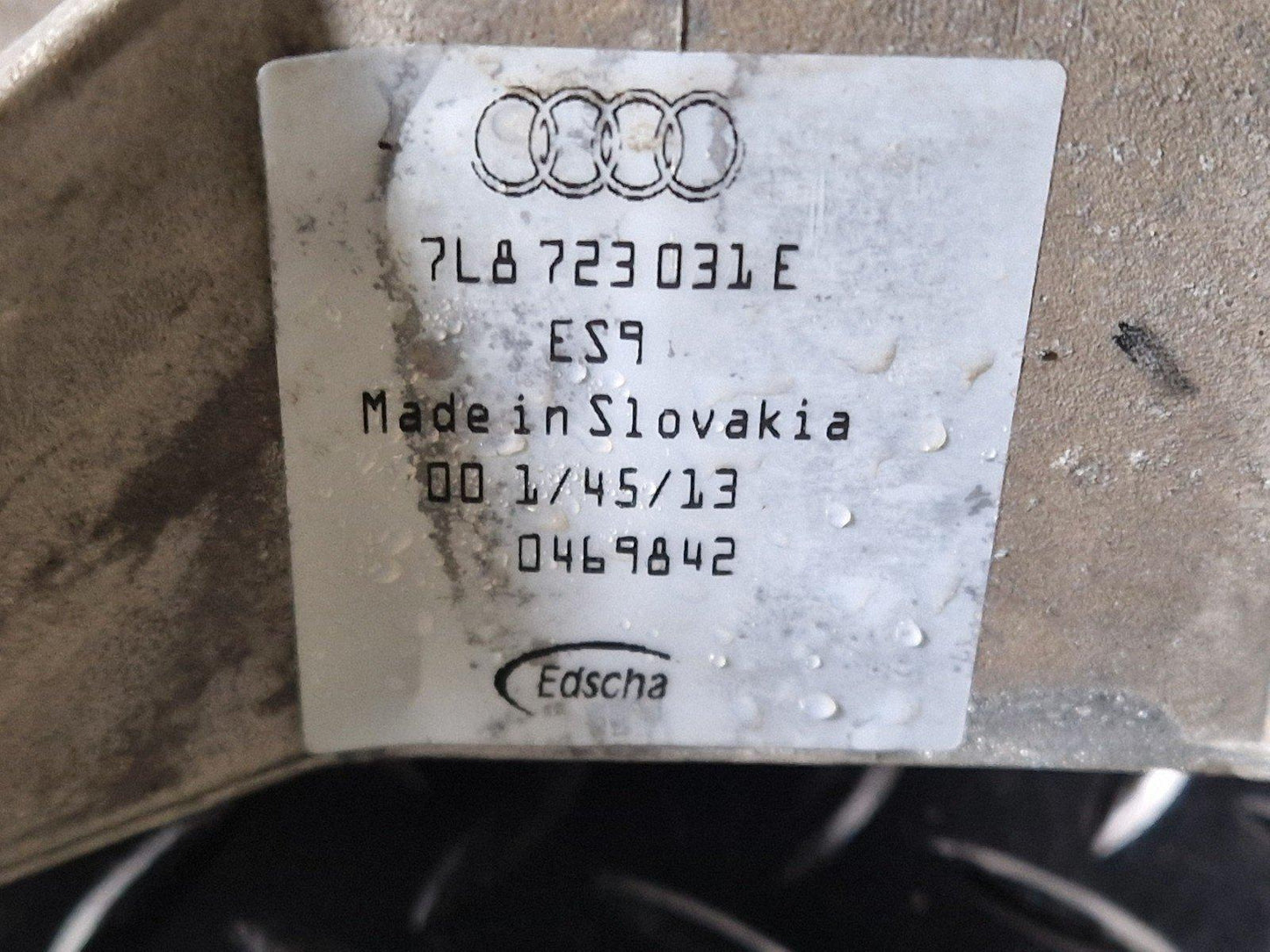 10-15 AUDI Q7 4L 3.0 DIESEL GENUINE BRAKE PEDAL  BRACKET MOUNT HOLDER 7L8723117A