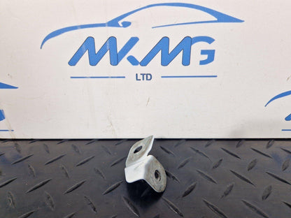 16-23 AUDI S5 COUPE GENUINE FRONT RIGHT DRIVER SIDE WING BRACKET 8W0821470