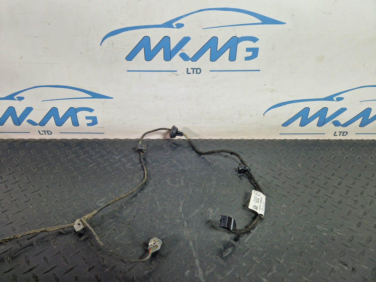 Audi A6 Allroad C7 Rear Bumper Parking Sensor PDC Wiring Harness 4G5971085AF