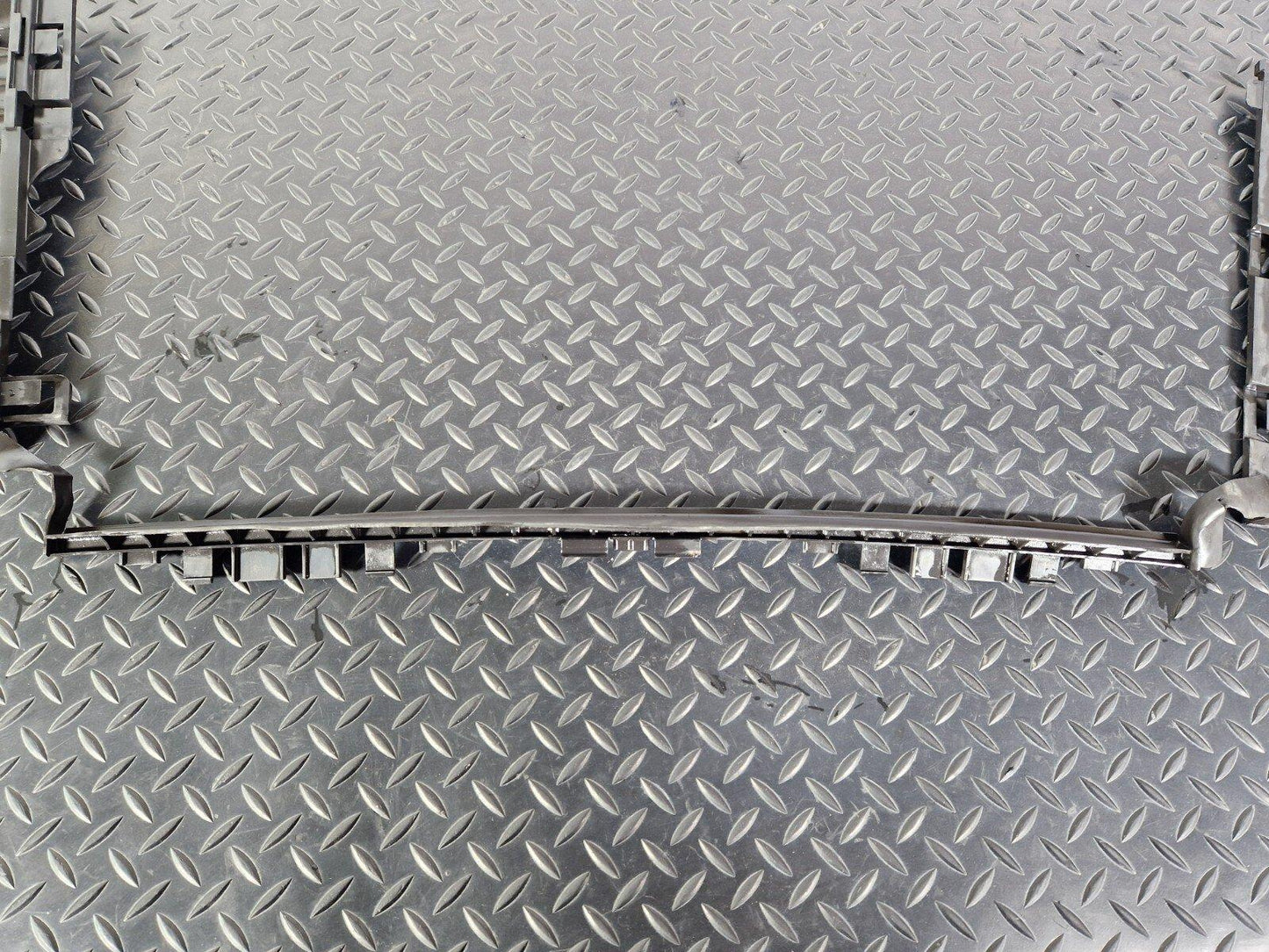 14-21 MERCEDES BENZ C220d W205  RADIATOR AIR GUIDE DUCT A2055050130