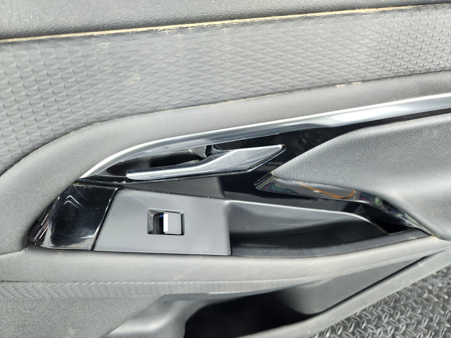 Land Rover Range Rover Evoque SUV Rear Left Side Door Card Panel K8D2-266B52-A