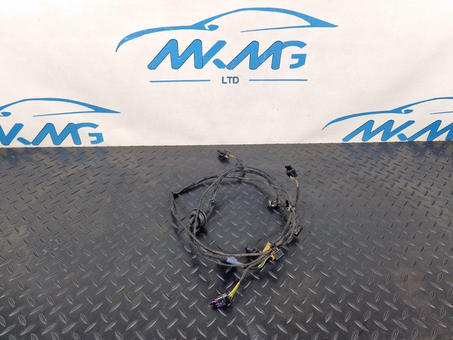 16-19 AUDI A4 B9 GENUINE REAR BUMPER PARKING SENSOR PDC WIRING LOOM 8W0971104A