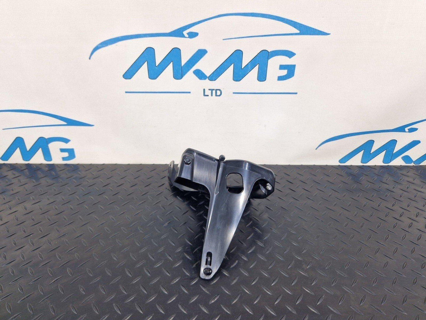 10-18 AUDI A7 4G S-LINE GENUINE REAR LEFT SPEAKER BRACKET 4G8035243