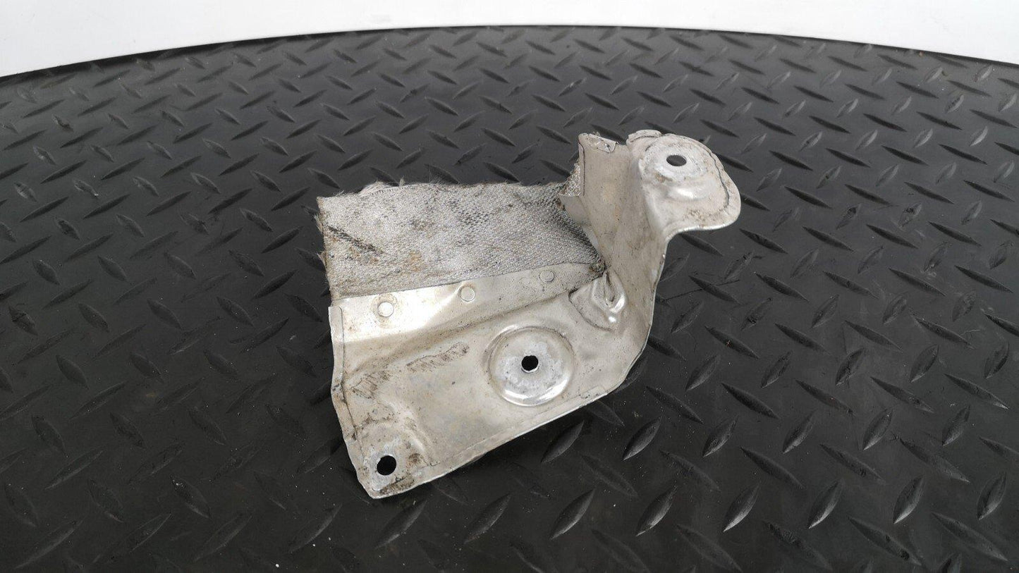16-19 AUDI A4 B9 S-LINE GENUINE 2.0TDI ENGINE BRACKET SHIELD 4M0199388