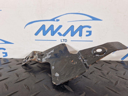 14-23 MERCEDES VITO W447 GENUINE HORN HOLDER BRACKET A4475402210