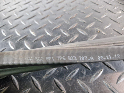 10-18 VW TOUAREG 7P GENUINE ENGINE RUBBER SEAL 7P6823707A