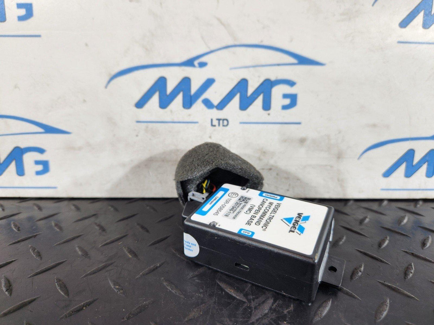 19-ON MERCEDES BENZ B CLASS W247 Veigel Tronic MyCommand CANOpen Base (VMC)