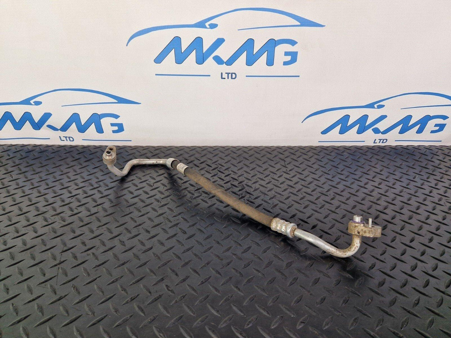 14-21 MERCEDES BENZ W205 GENUINE OEM A/C AIR CONDITIONG PIPE HOSE A2058300077