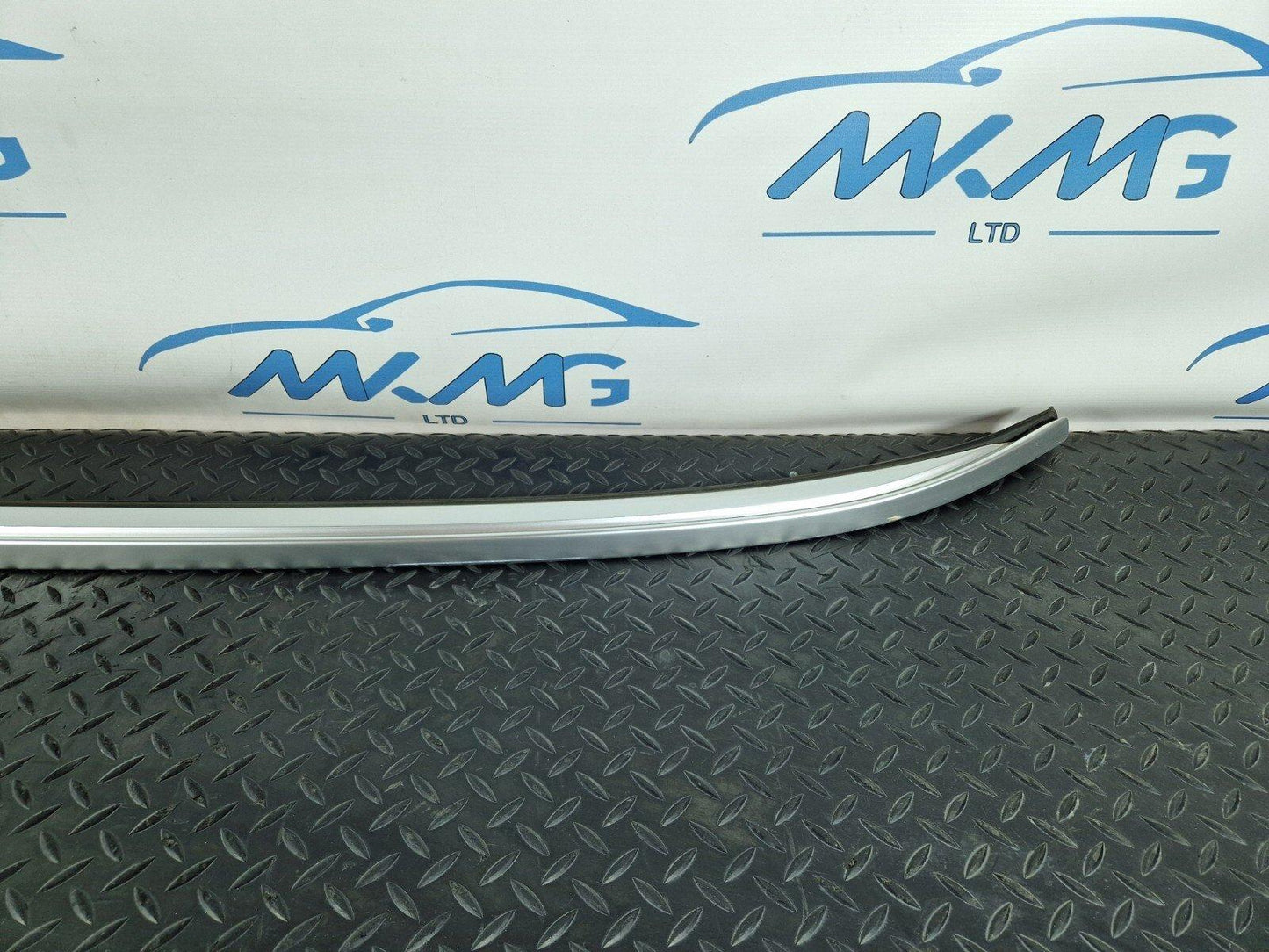 16-22 BMW X1 F48 GENUINE LEFT PASSENGER N/S ROOF RAIL TRIM 7356433