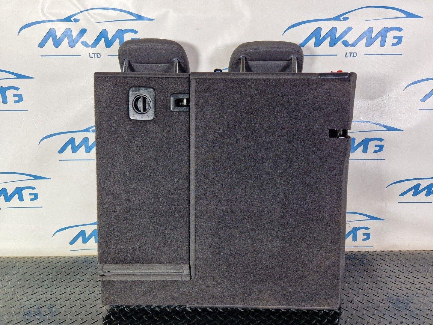 16-19 AUDI A4 B9 REAR RIGHT O/S DRIVER SIDE CLOTH SEAT BACKREST & ARMEST