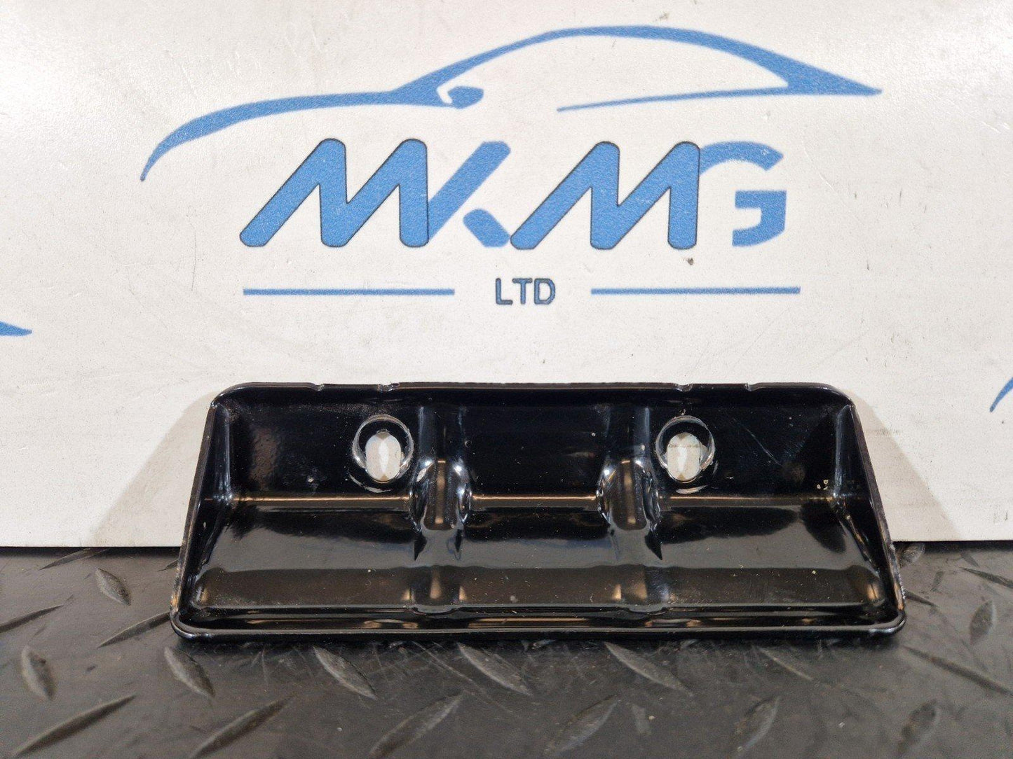 14-23 MERCEDES VITO W447 GENUINE OEM ORIGINAL BATTERY HOLDER TRAY A639541021